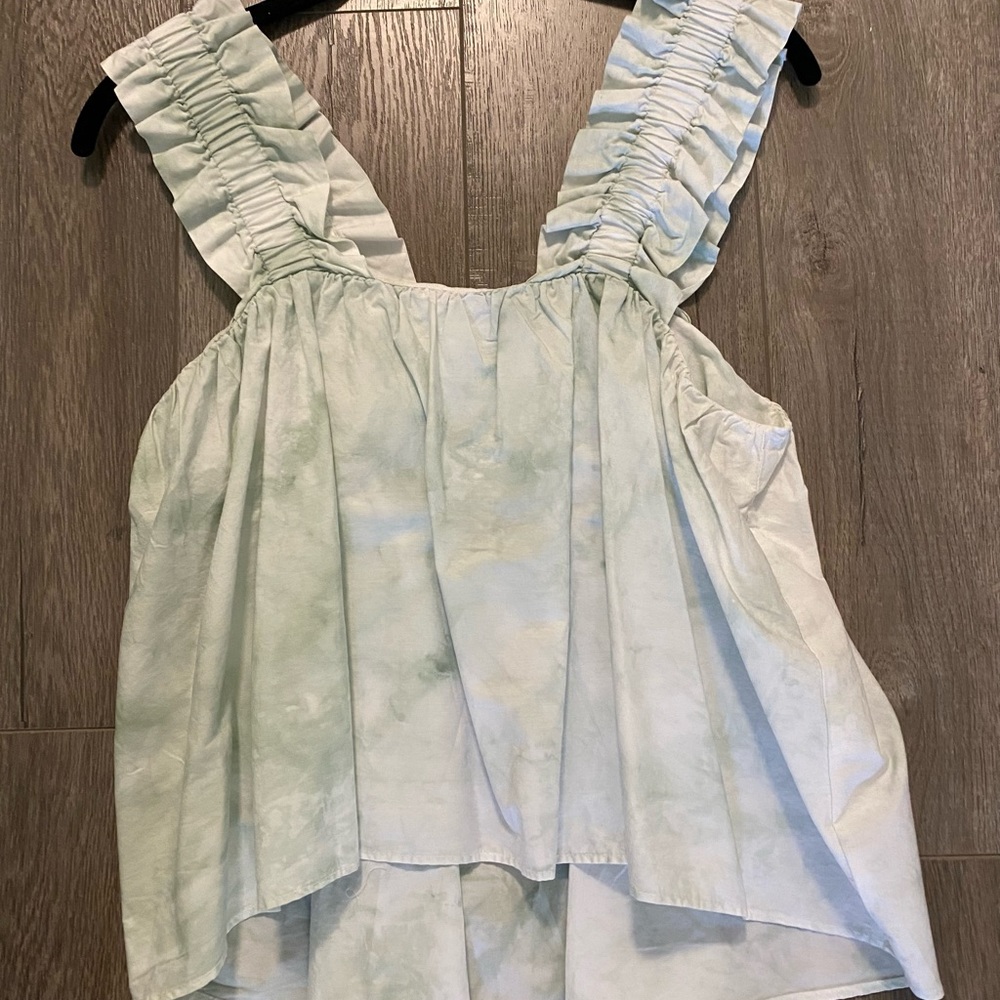 Zara size S shorter front longer back summer top